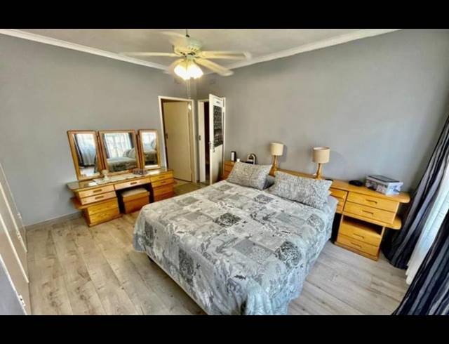 3 BEDROOM TOWNHOUSE FOR SALE IN BRACKENHURST